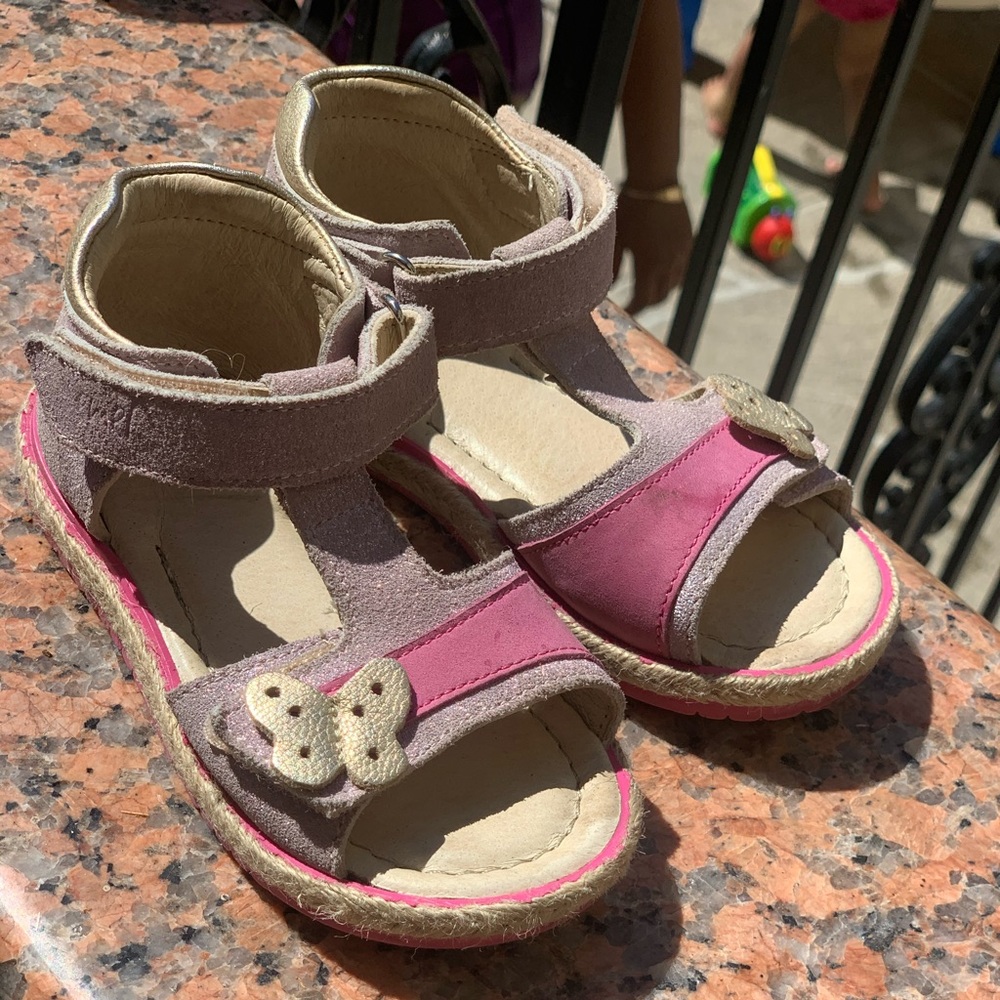 Beautiful toddler sandals with Sparkles